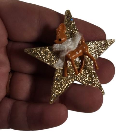 Festive Handmade Reindeer Holiday Pin - Picture 2 of 4